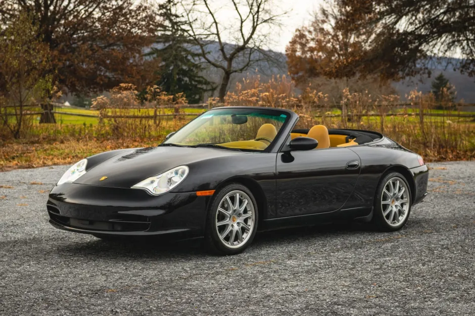 2002 Porsche 911 Carrera Cabriolet 