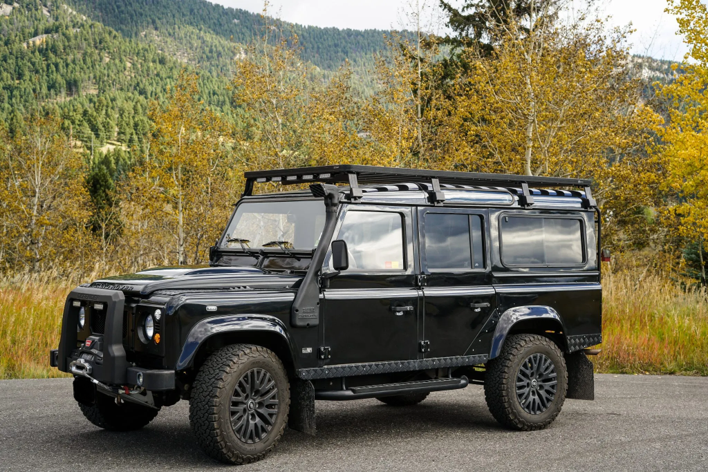 Arkonik 1990 Land Rover Defender 110 V8
